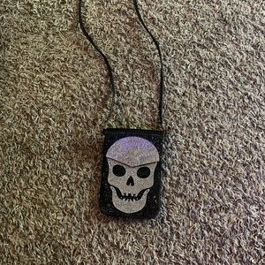 Purses and hand bags